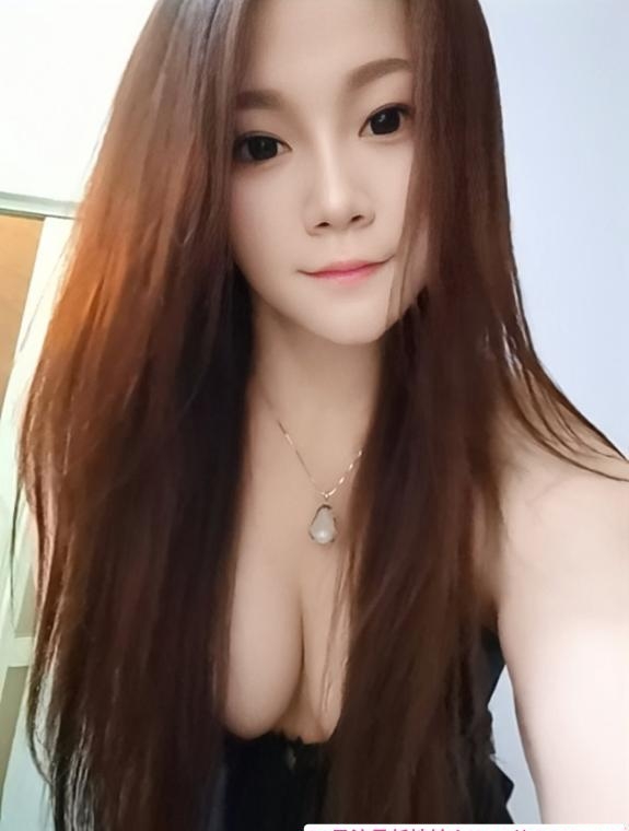 龙华丰满性感美女 4