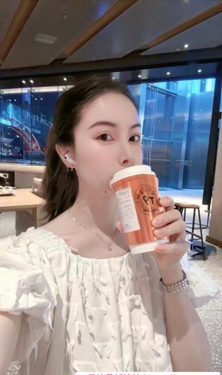 普陀朱莉老师 4