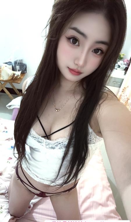 临平叶子能接吻 4