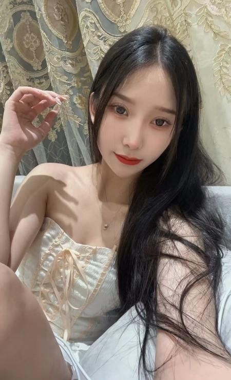 温柔粉嫩素素 1