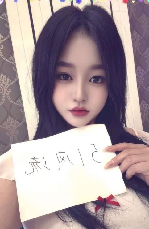 性感迷人少妇嘉嘉 1