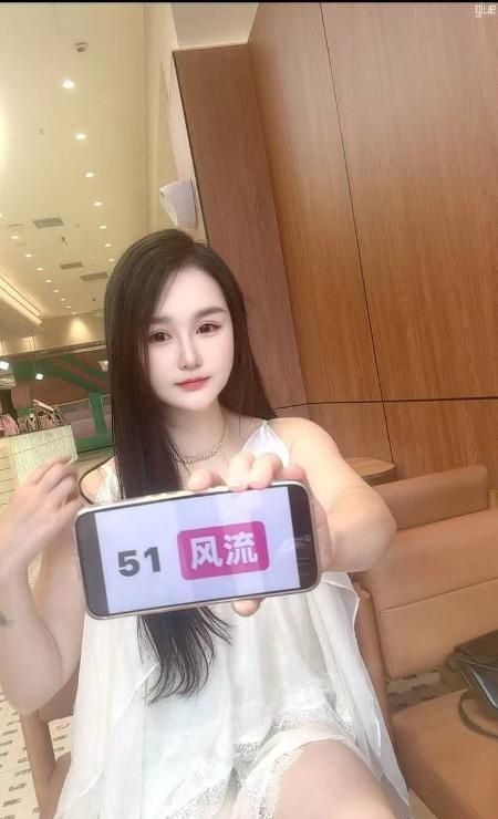 甜美热情颜值靓妹 1