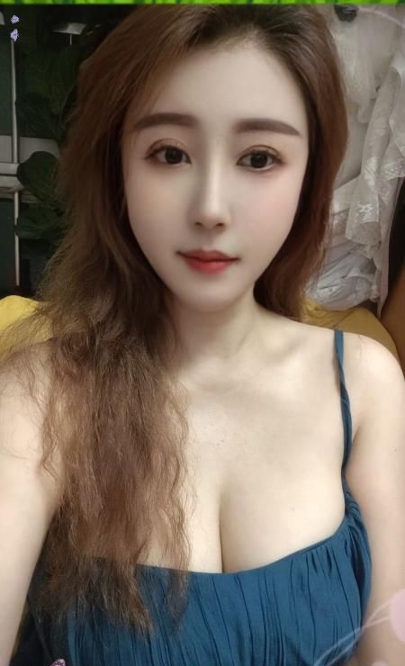 性感爆乳奶牛倩倩 1