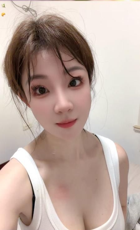 汉阳甜妹茉茉 1