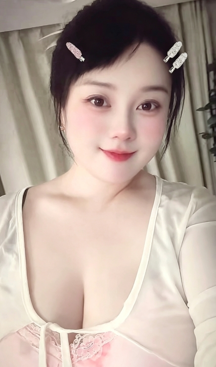 大胸三通奶牛 1