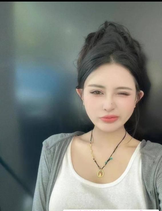 气质高挑服务系小姐姐 2