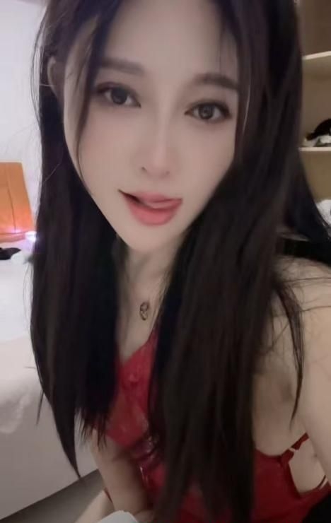 很耐操的大奶肥臀少妇 2