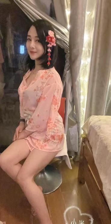 建邺翘臀少妇小米 2