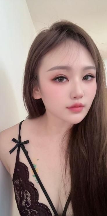 大奶易高潮小甜甜 2