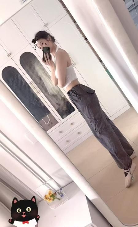 性感美少妇 2