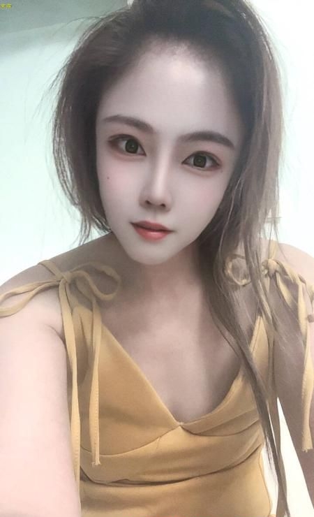 蜀山三通白嫩骚母狗 2