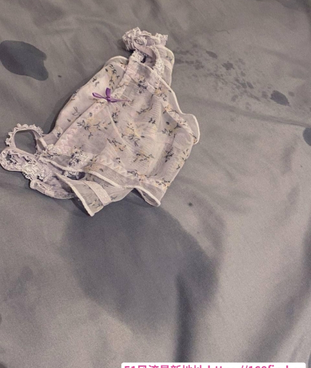容易流水的小嫩妹 3