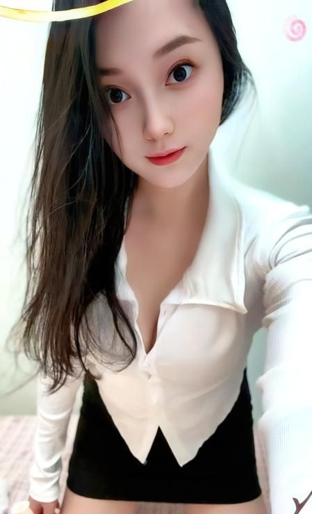 西湖风骚大奶盼盼 3