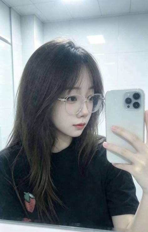 00后气质小妹 4