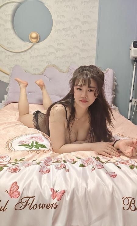 拱墅巨乳小少妇六六 4