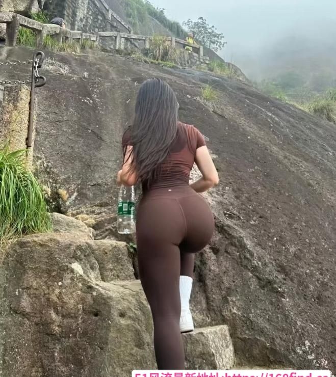 夜战极品健身姐妹花 4