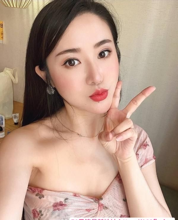 汉口诱人小姐姐 1