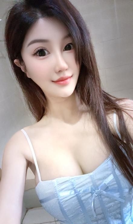 粉色系白虎 1