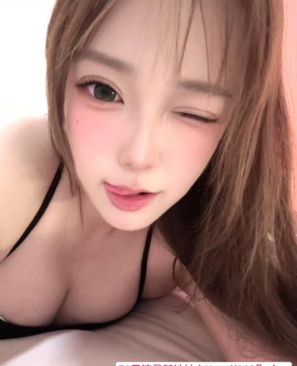 性感大胸女友 2