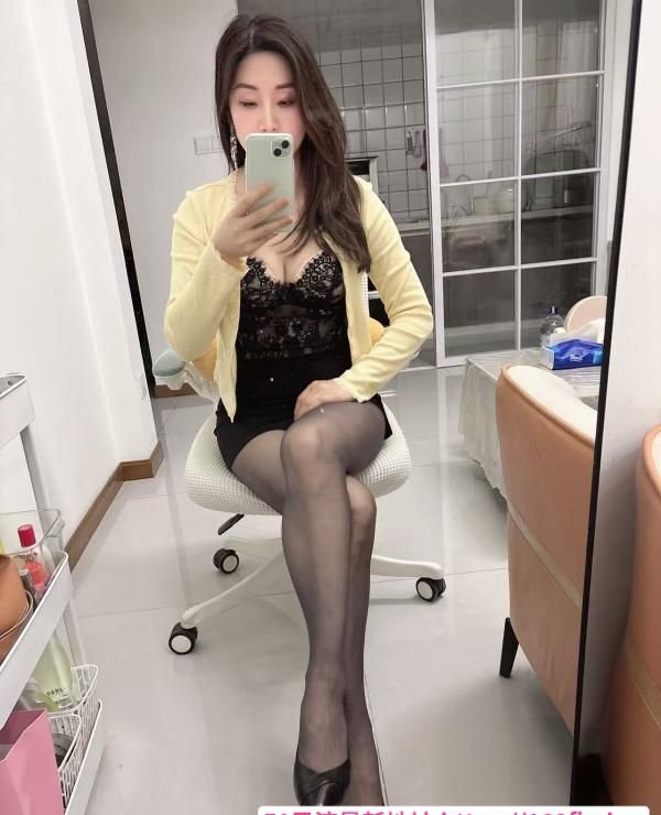 个人服务小姐姐 3