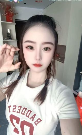 芜湖喷水小姐姐