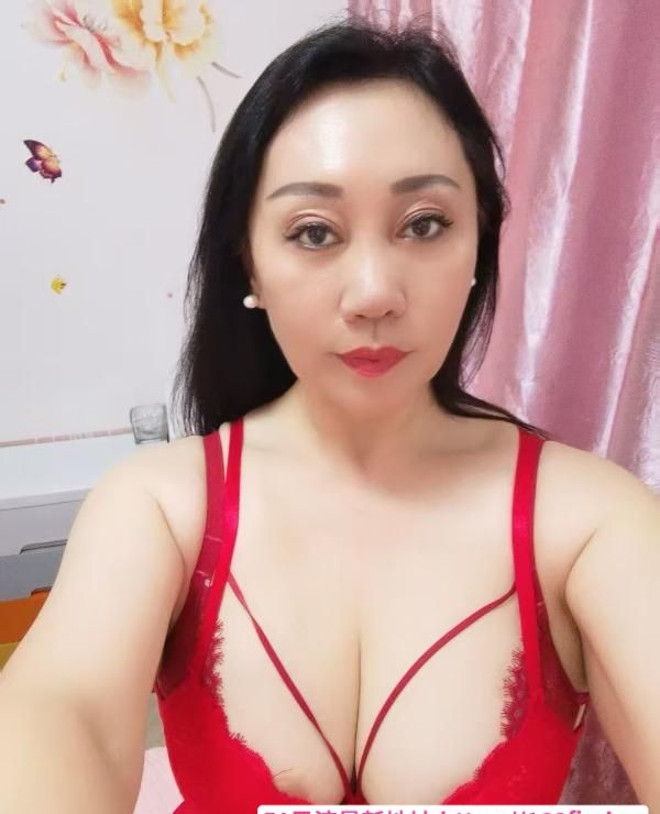 36D御姐安娜 1