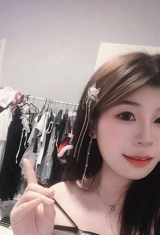 翘臀女友系小姐姐