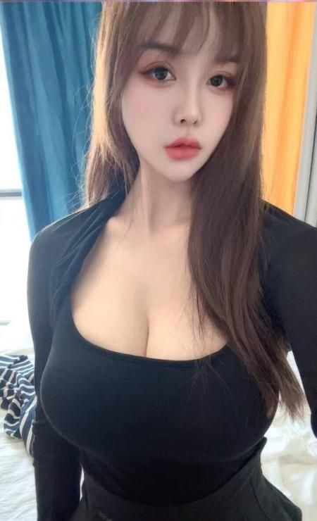 杏花岭妩媚多姿菲菲 1
