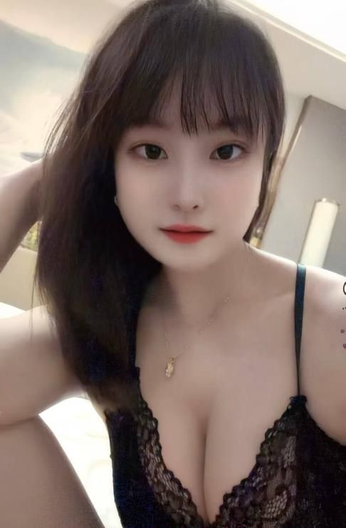嫩妹初下海 2