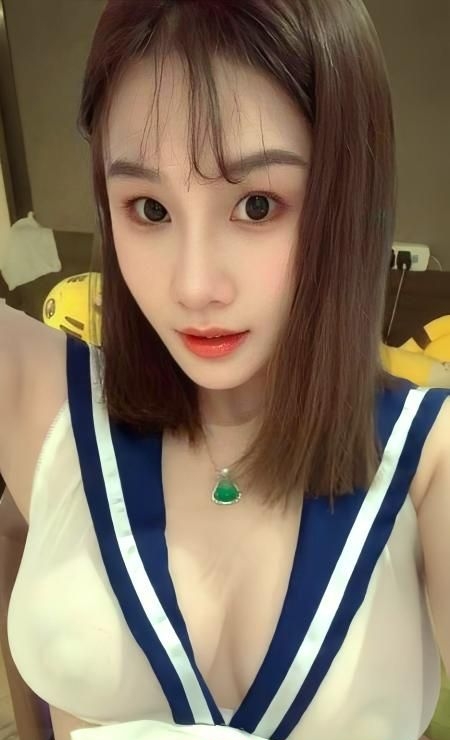 闵行巨乳翘臀妹悠悠 2