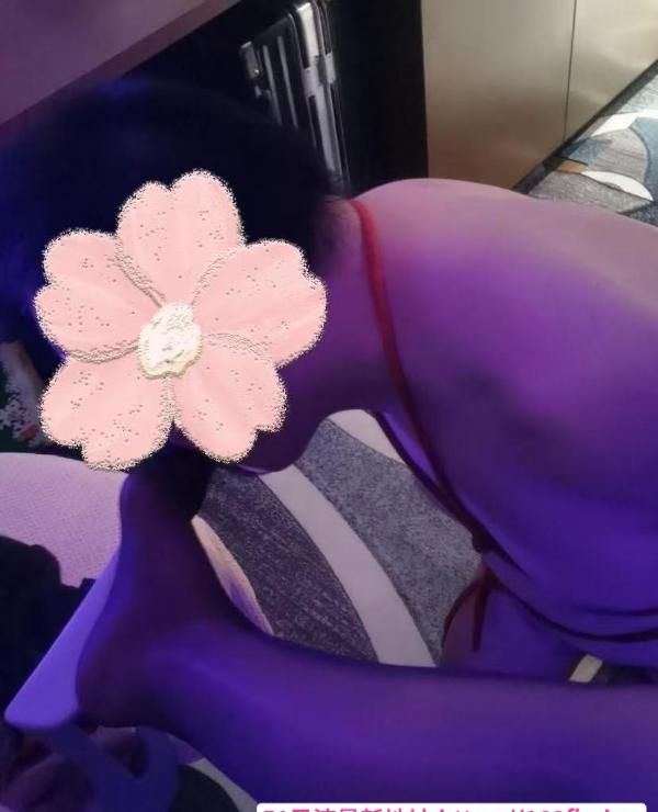 丝足SM肥臀熟女 4