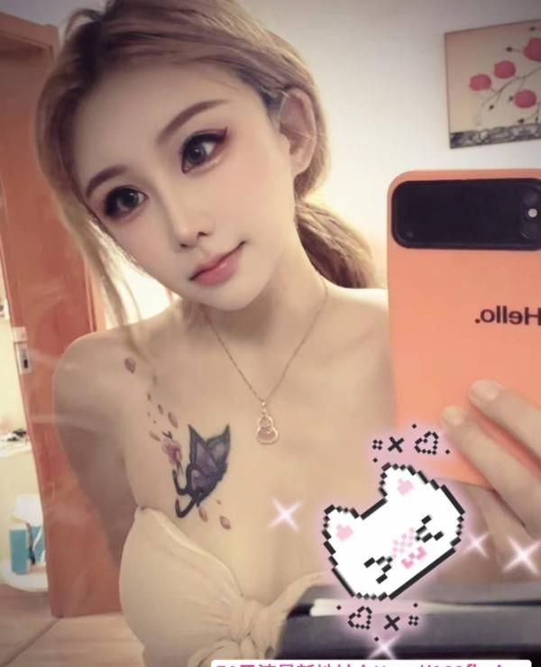 城阳爆汁纯欲少妇 4