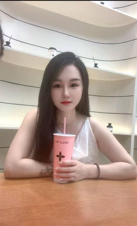 洪山良家嫩妹 1