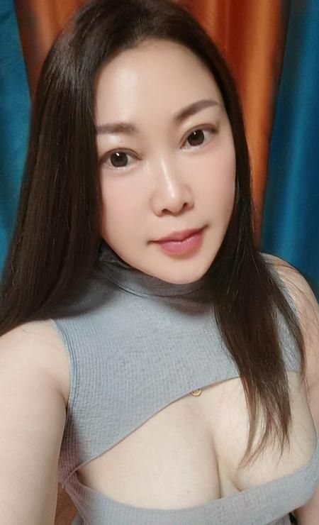 美臀风韵少妇 3