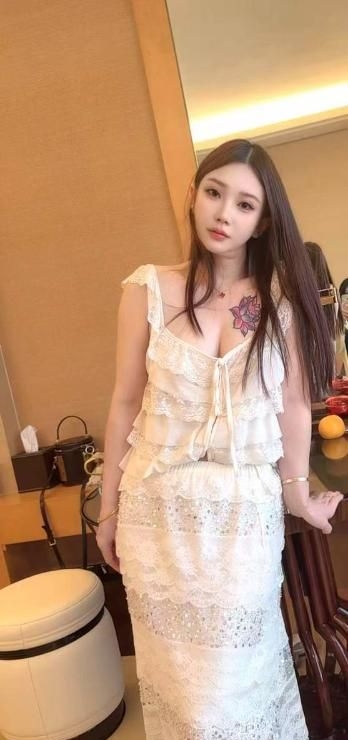 妩媚性感西西 3