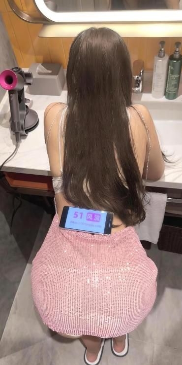 上城肉臀大蟒蛇果果 4