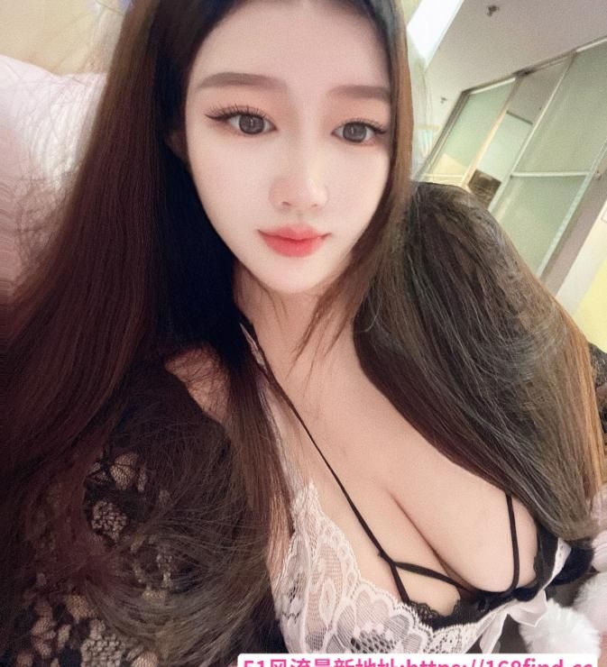 风骚服务系御姐能舌吻 1