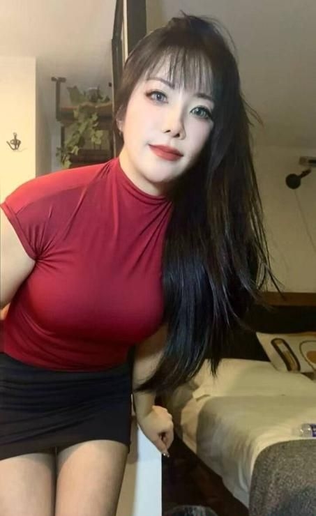 性感妩媚喷潮御姐 1
