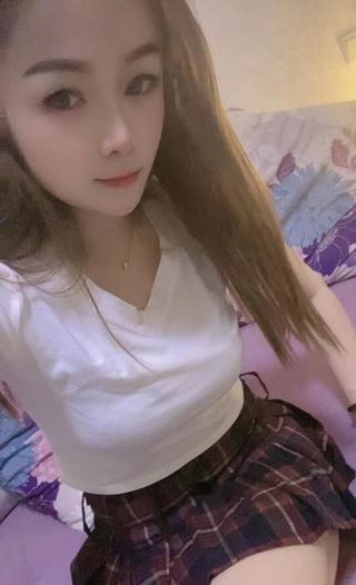 昆山娇小泡芙小姐