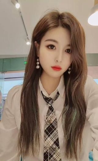 高冷美少妇