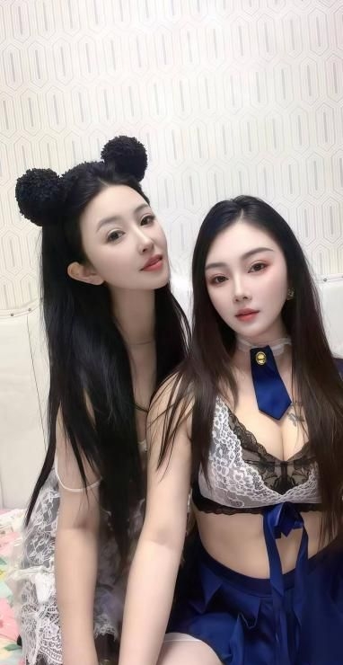 激情双飞多多姐妹 2