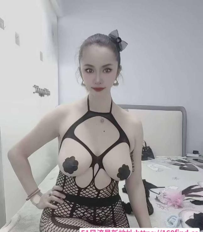 能玩胸推的超级大奶妹 2