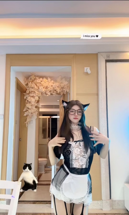 苗条甜妹琴儿 1