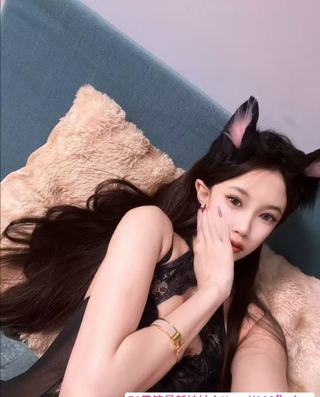 鼓楼大长腿夏焉