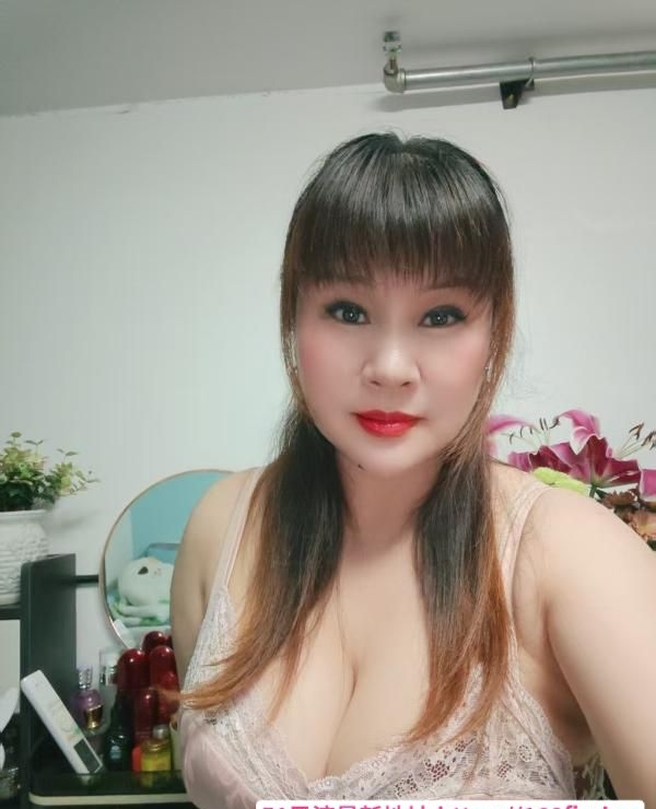 风情丰满老师 2
