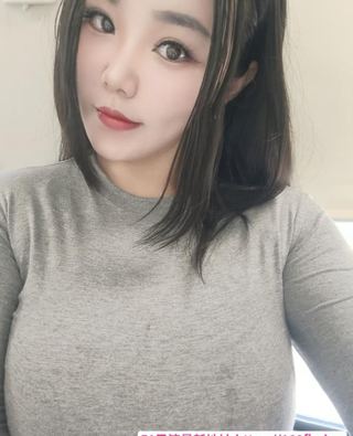 官渡大胸妹