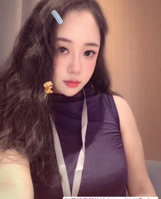 温柔甜美风骚大胸妹