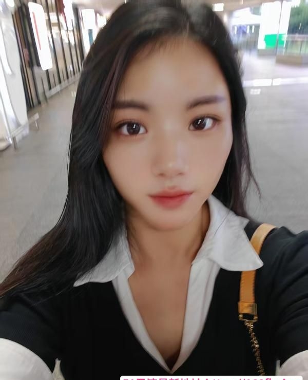 100斤瘦小少妇 1