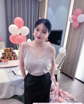 大胸虎牙妹文文