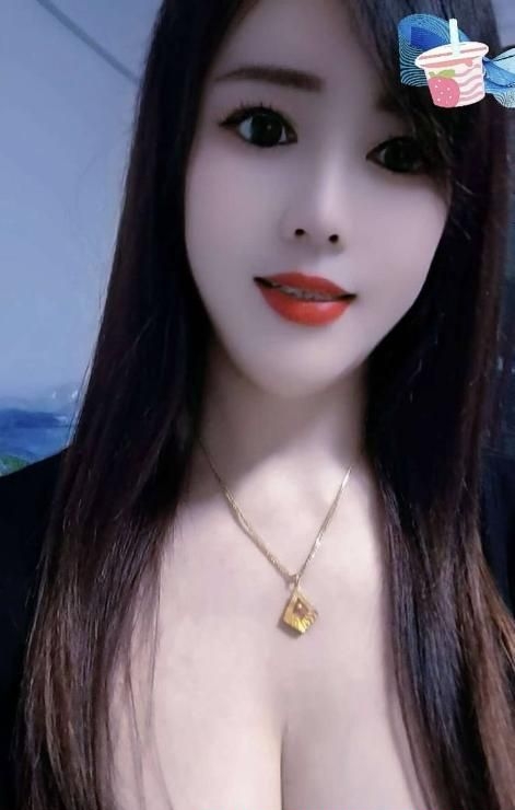 再刷丰满美臀大奶少妇 1